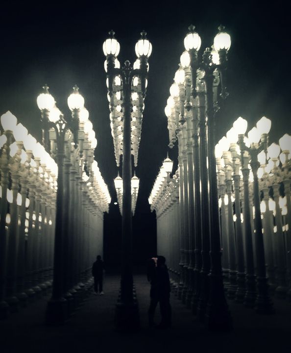 Amoureux sous les lumières