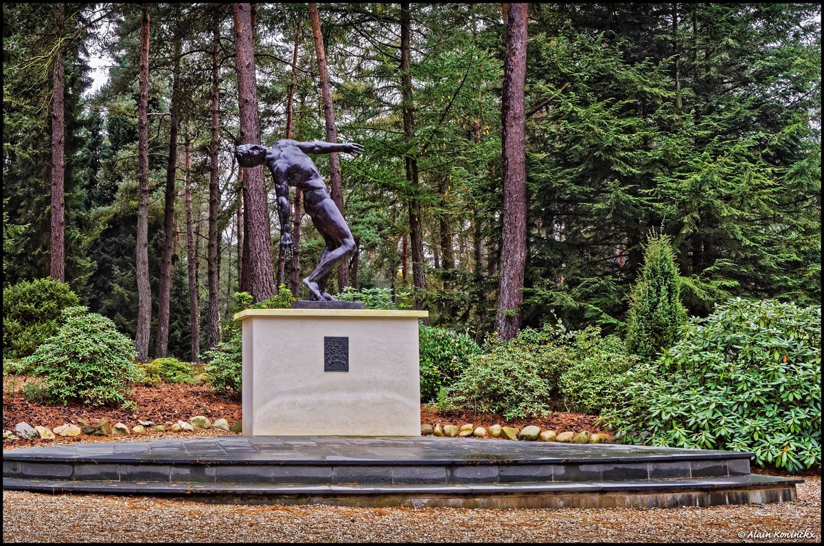 Cimetière militaire de Lonen