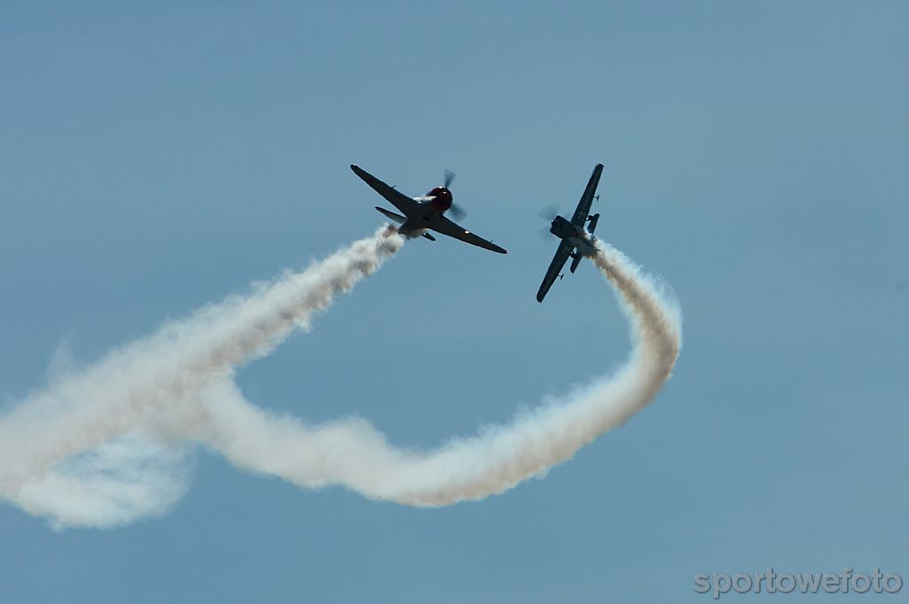 Poznan Air Show 2018; Yak-11; XtremeAir Sbach 300 XA-41; Artur Kielak