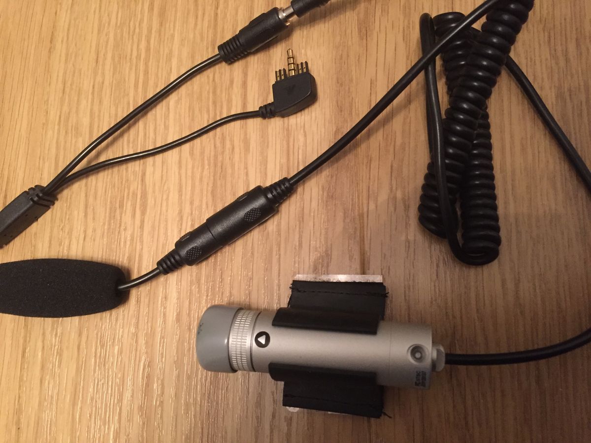 Viosport 3 action cam with 3 pin input jack