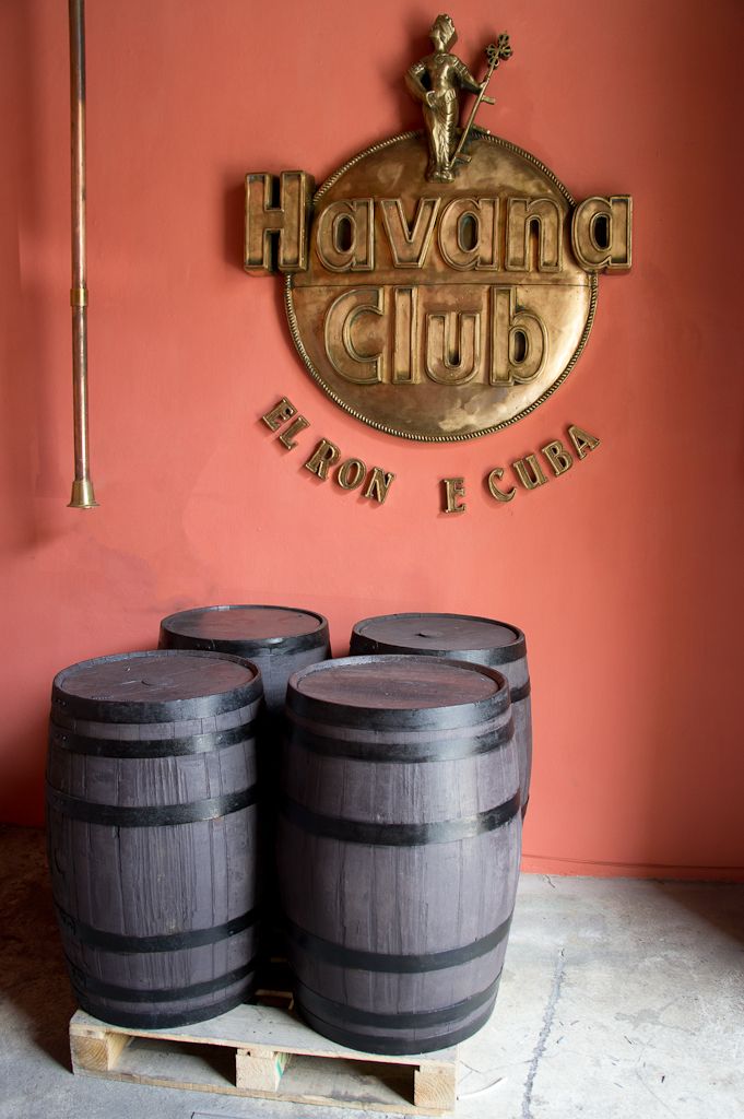 Eingangsbereich des Havana Club Rum-Museums in Havanna auf Kuba.